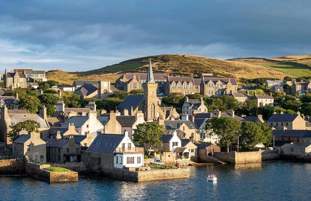 MoarPart's tweet image. It has been great to hear the #PM programme on @BBCRadio4 engaging with the residents of rural Scotland (especially farmers), people who are rarely given a voice in the national media.

The UK's geographical extremities are both too interesting and too important to ignore. Please