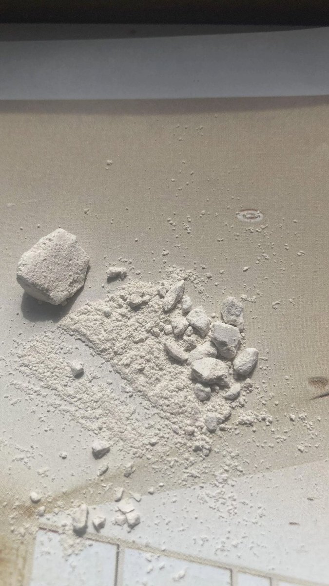 ❄️ emp☂re tweet media