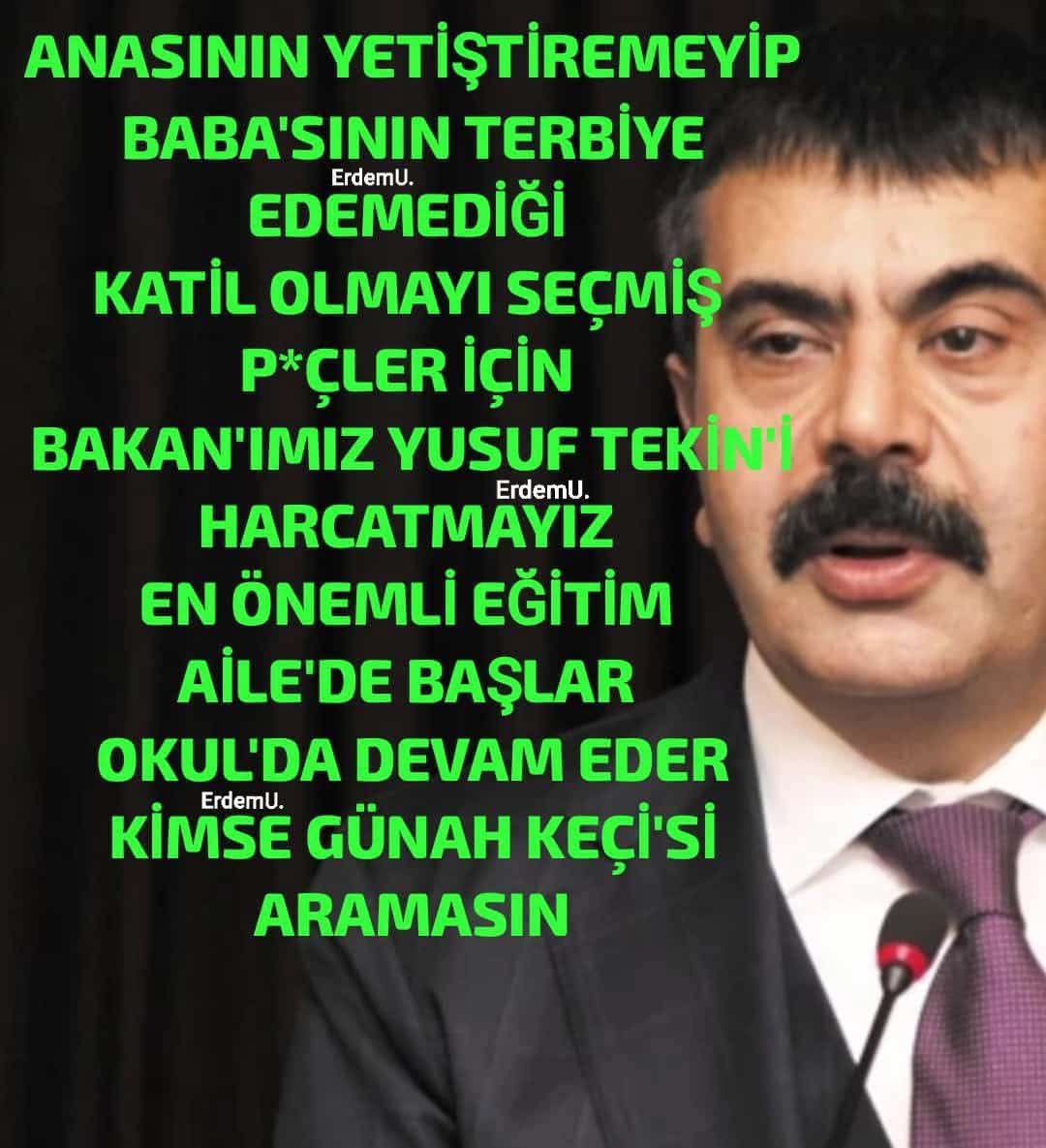 İlmihal dersini almazsa çocuk
Dünyayıda bilmez dini de bilmez
İsyanla doldurur din boşluğunu
Ana, baba, hoca sözü dinlemez. #haber #sondaki̇ka #gündem
#OkuldaKatliamaHayır #okuldaşiddetehayır 
#YusufTekinGörevineSon
#DevletiminYanındayım 
#YusufTekinYalnızDeğildir