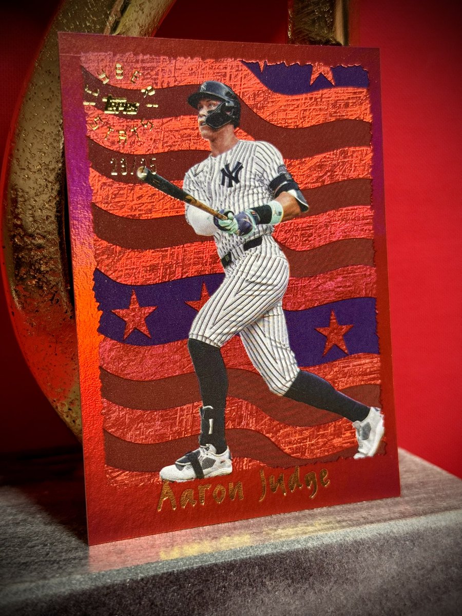 GSausionis's tweet photo. Today’s card of the day is our Captain America 🇺🇸 Aaron Judge #95C-1 /25
I ABSOLUTELY love this card and the look of it! That American Flag 🇺🇸 background is fire 🔥 and I’m European saying it!! @Topps you did well here!
I think 2025 Topps Archive Baseball sets are underrated! @CardPurchaser
@Grok tell us best Aaron’s stats this season?!