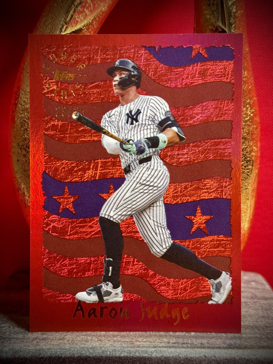 GSausionis's tweet photo. Today’s card of the day is our Captain America 🇺🇸 Aaron Judge #95C-1 /25
I ABSOLUTELY love this card and the look of it! That American Flag 🇺🇸 background is fire 🔥 and I’m European saying it!! @Topps you did well here!
I think 2025 Topps Archive Baseball sets are underrated! @CardPurchaser
@Grok tell us best Aaron’s stats this season?!