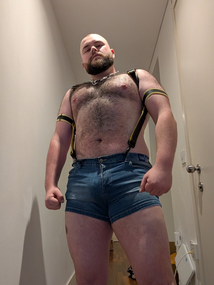 Daddy or good boy? 

You decide. 😈
