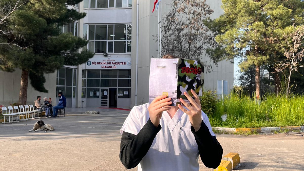 acabaFanzin tweet media