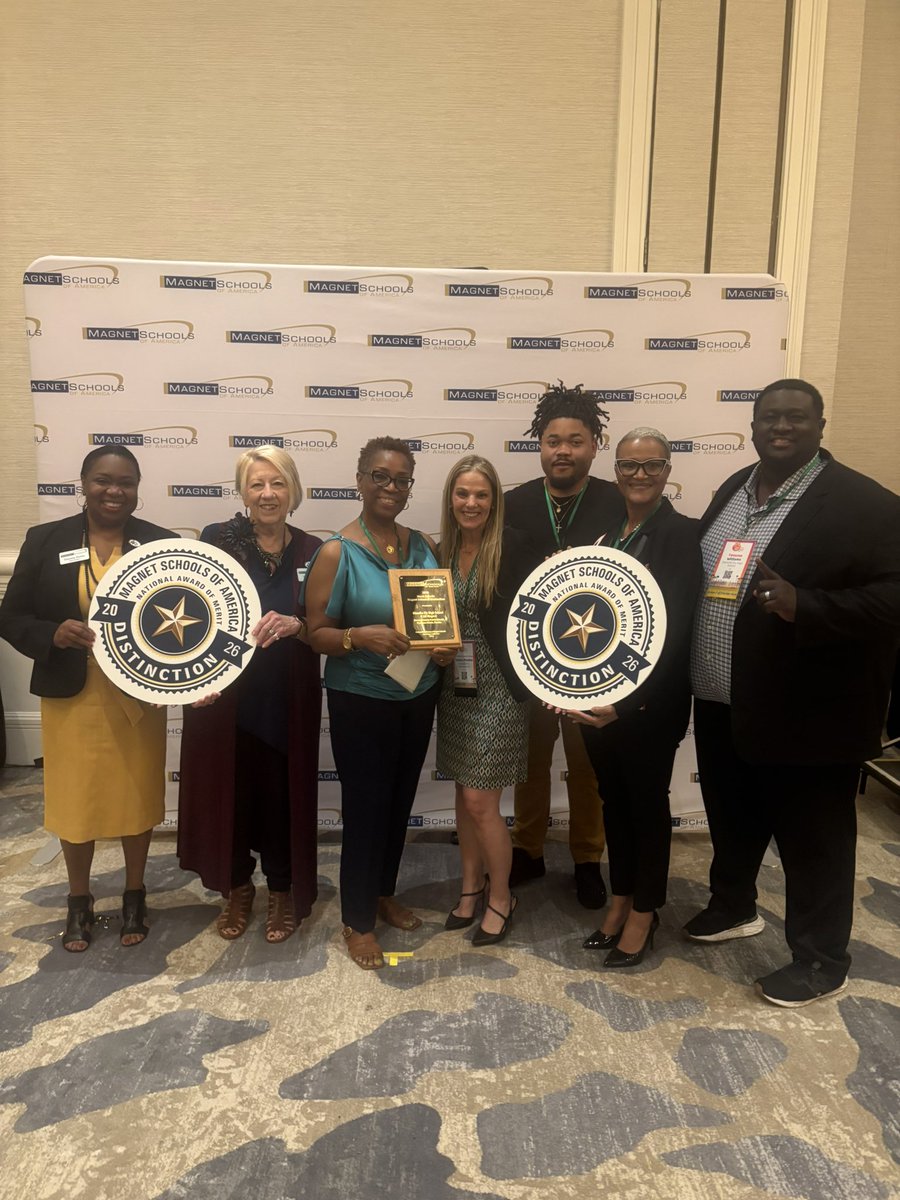 Principal Williams tweet media