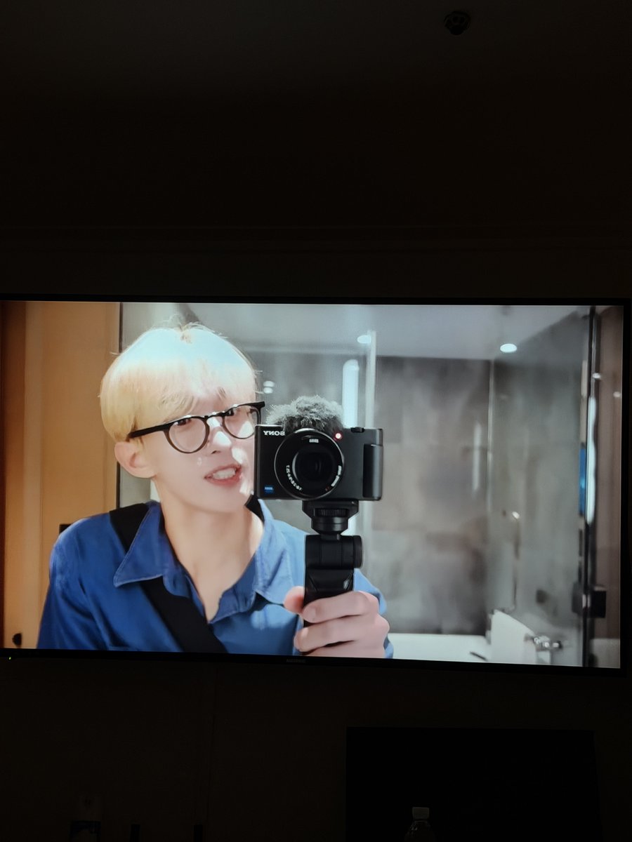 楽しみすぎて寝られません
寝れないから大画面ドギョマ見て余計寝れない🤣