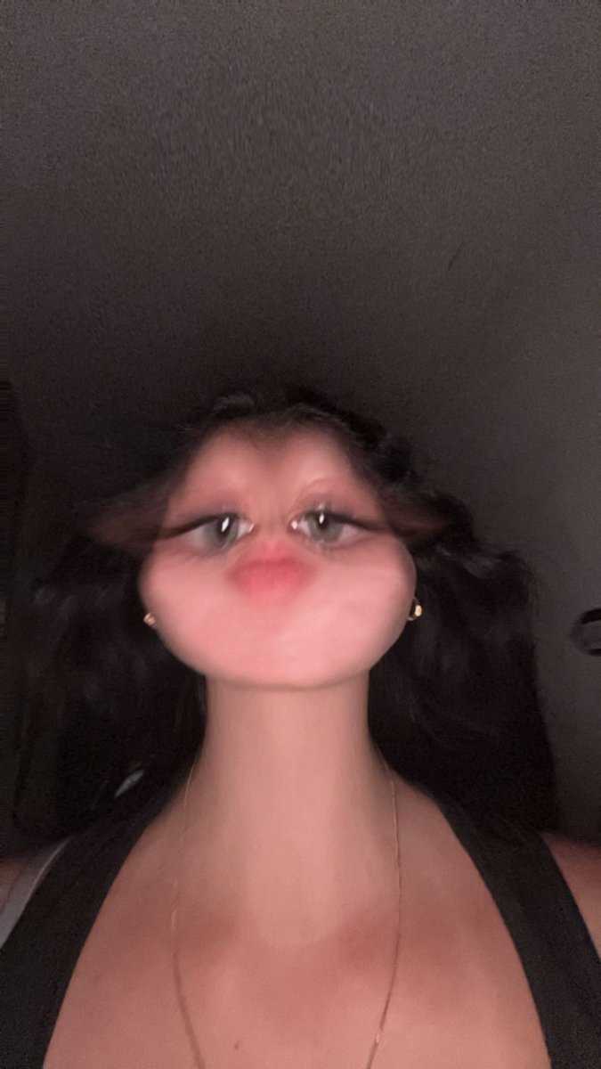 𝑚𝑎𝑙𝑜💋 tweet media