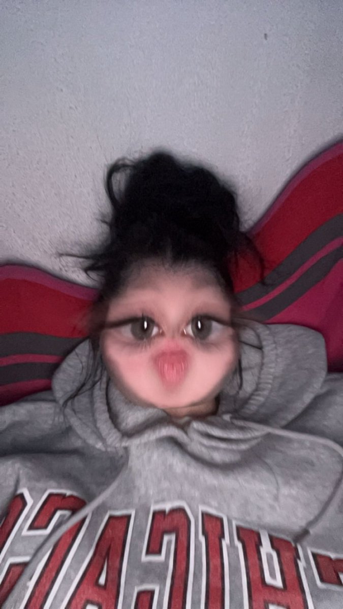 𝑚𝑎𝑙𝑜💋 tweet media