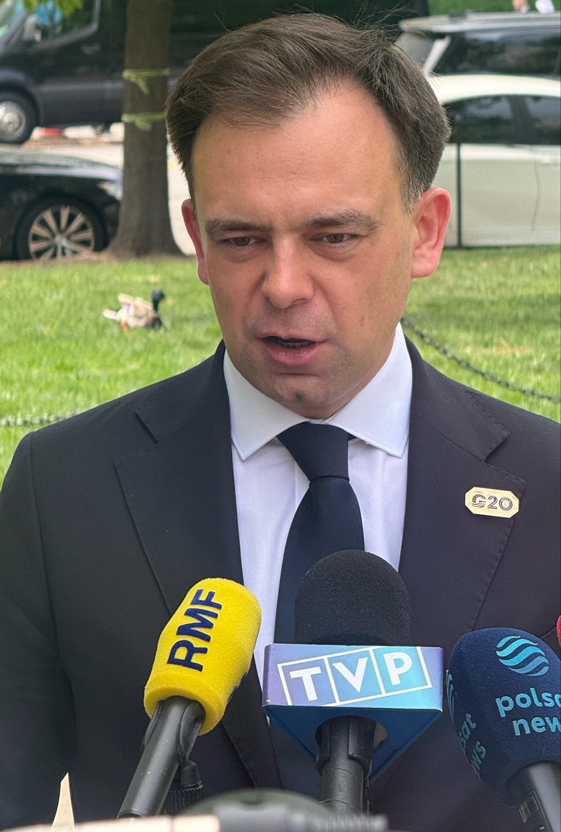 Paweł Żuchowski tweet media