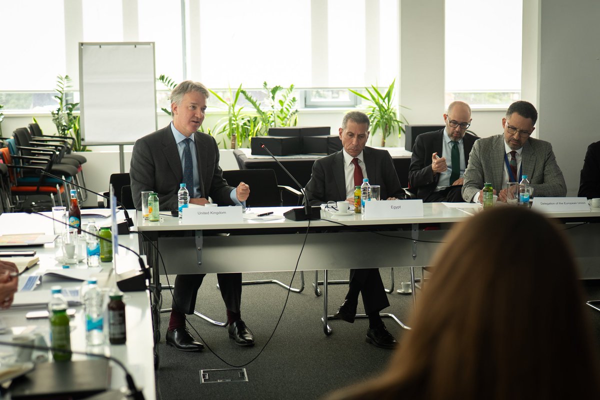 UN_BiH's tweet photo. 🤝 Strengthening partnerships for peacebuilding in 🇧🇦.
At a consultative meeting, RC @ArnhildSpence convened ambassadors of key @UNPeacebuilding donor countries, together with 🇺🇳 agencies &amp; CSO partners, to discuss results and the scaling up of ongoing #PBF initiatives 🕊️. https://t.co/kjHbFNR59H