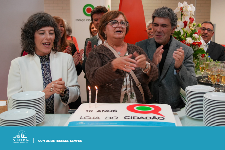 A Loja de Cidadão de Agualva‑Cacém comemorou uma década ao serviço dos Sintrenses, num momento celebrado com Marco Almeida, presidente da Câmara de Sintra. Um serviço próximo, pensado para responder às necessidades dos Sintrenses.

#sintra #camaradesintra #comossintrensessempre