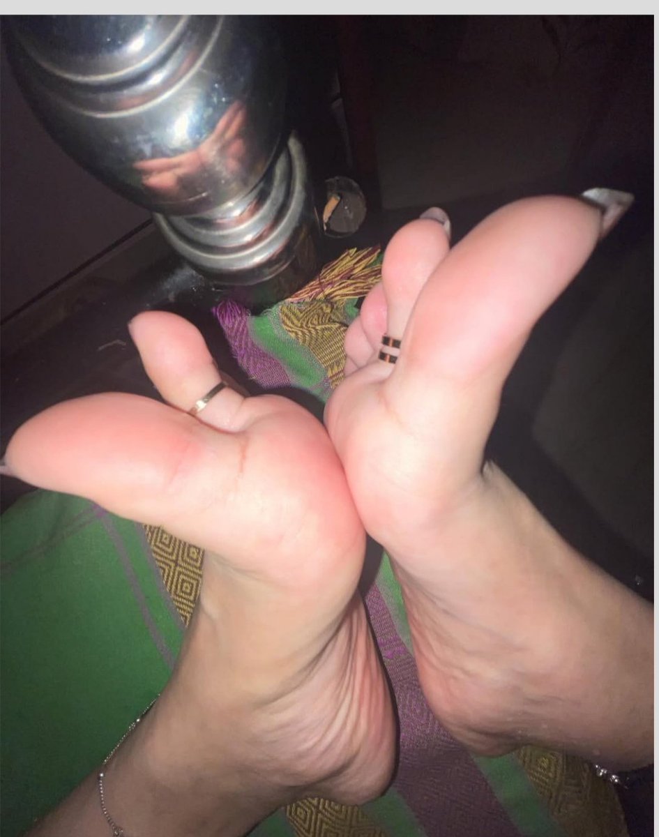 Ka thiannu a nia,Gawahati ah a Real pay thei aw Feet Worship ....Hriat chian duh chuan dm dawn nia