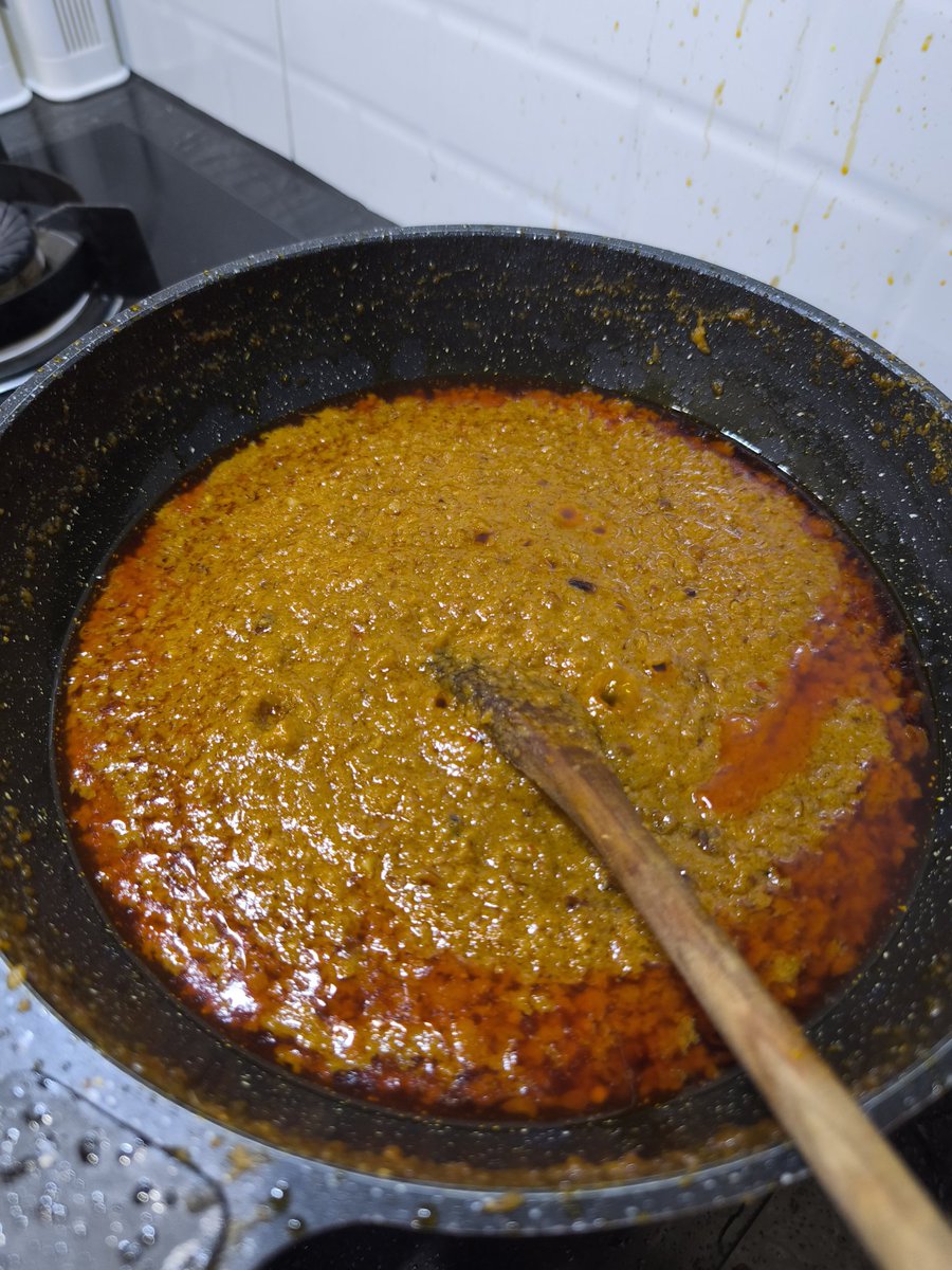 AimiAzlan22's tweet photo. First time masak kuah kacang tuk jamuan ward esok..hahaha https://t.co/kmGVMABrHg