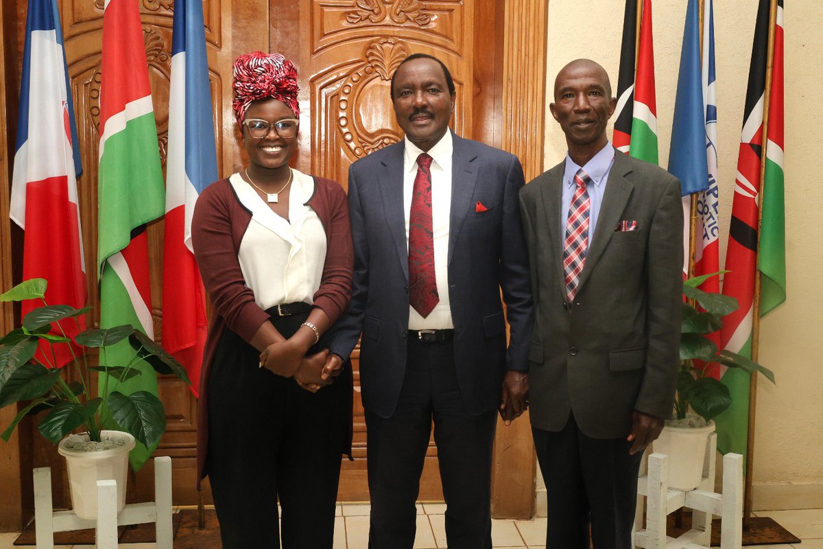 skmusyoka's tweet photo. As a follow up to our meeting last month at the Wiper Patriotic Front headquarters, Nairobi, I held a consultative engagement with diaspora representatives, alongside church and youth leaders, and an aspiring MP for Suba South.

Grateful to diaspora representatives Julius Mulae, Rose Seko, and Hon. Helen Ndeti for their commitment and valuable input.

Together, we move with one voice for accountable and people centred leadership. Together we shall Komboa Kenya.