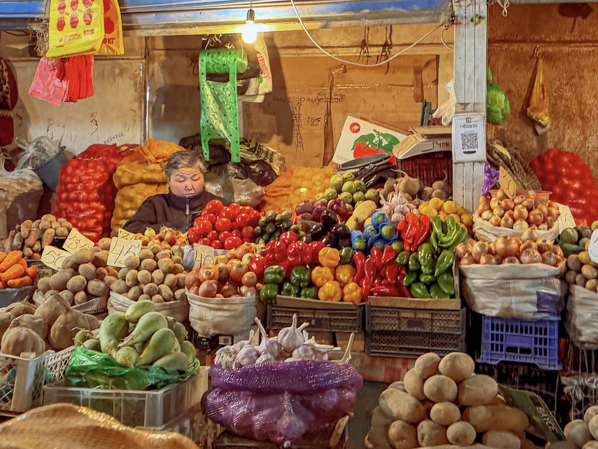 Spices of Osh Bazaar. #bishkek #kyrgyzstan