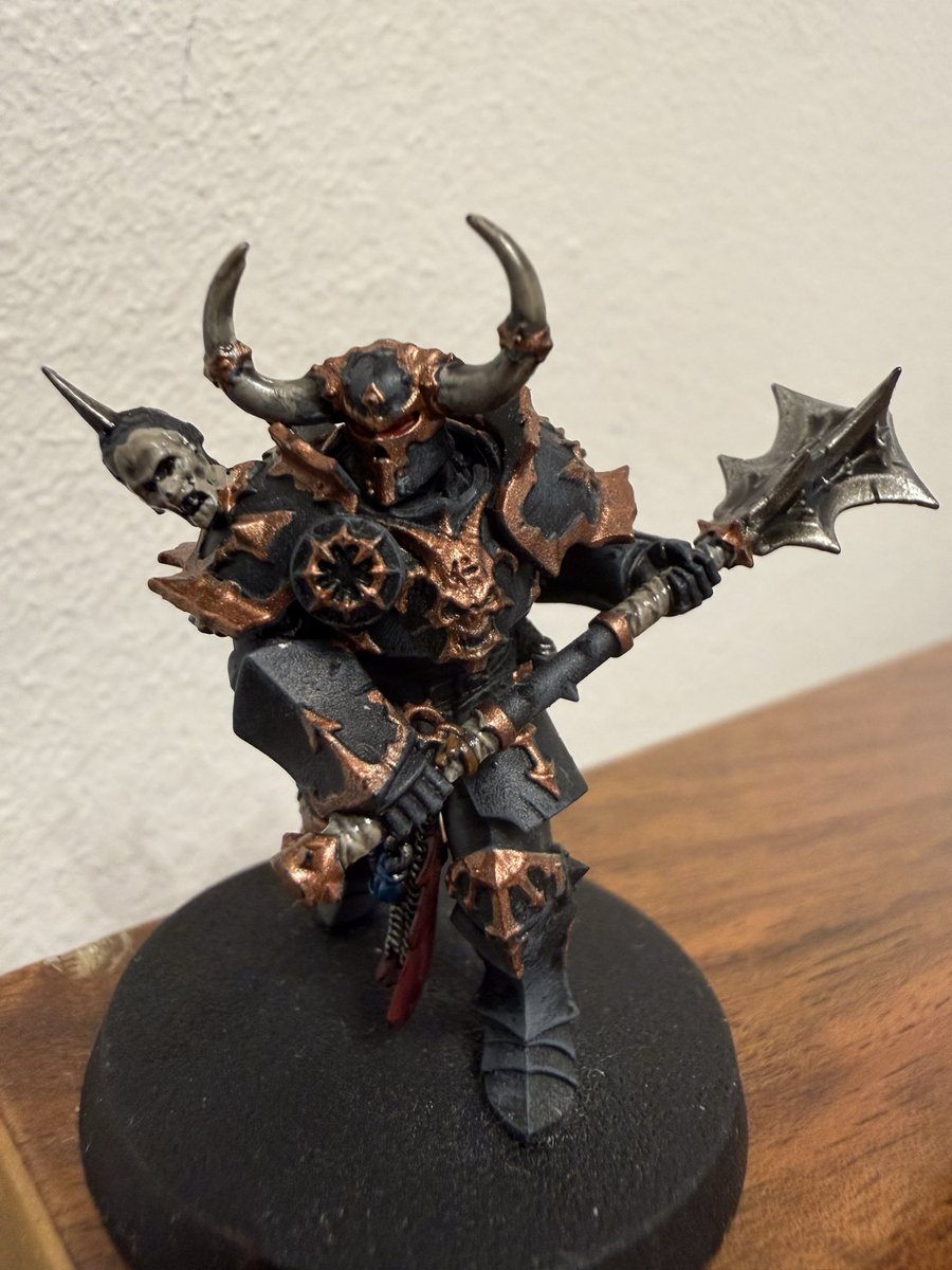 slawekauo tweet media