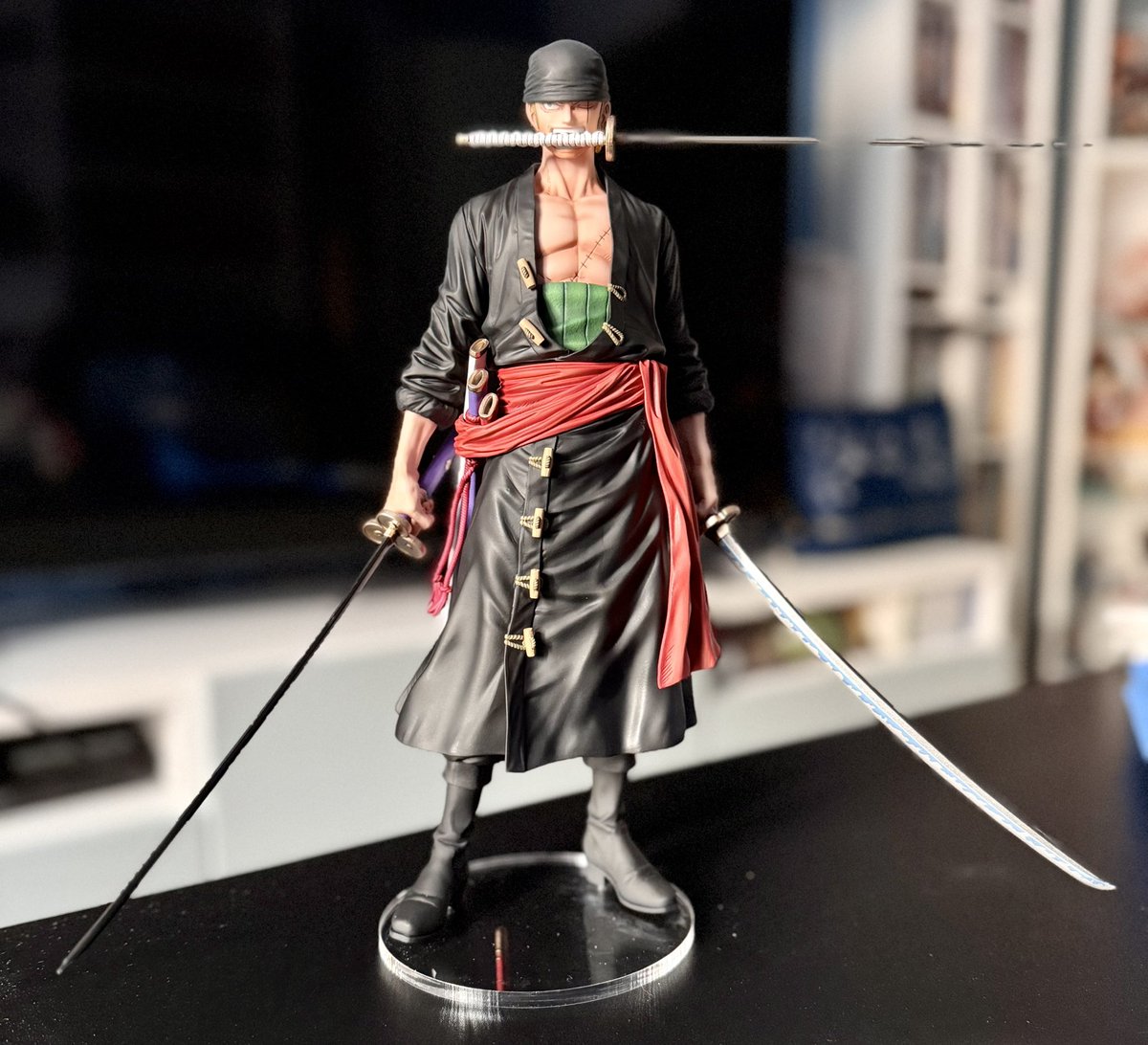 Otty82's tweet image. Banpre Kuji Premium One Piece Roronoa Zoro C Prize: stunning and unique repaint by @zishongi ( どうもありがとうございます 🙏)

💚💚💚

#zoro #ONEPIECE〜 #custom #figure #roronoazoro  #ONEPIECE_WT100 #onepieceliveaction #ワンピース