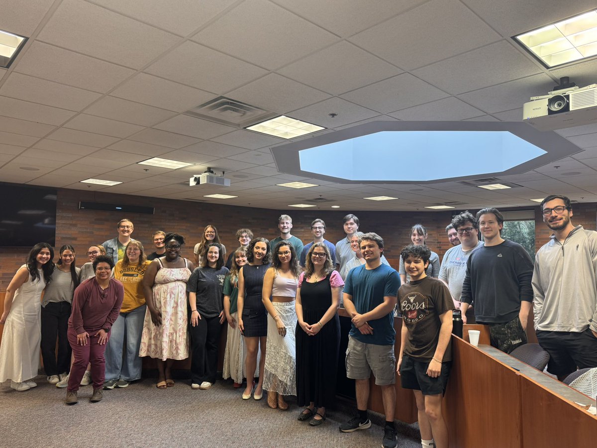 MarissaMeredith's tweet photo. Had a busy and exciting  week @DuqKlineLaw. We wrapped up LRW for the 2025-26 academic year (a student brought cupcakes), had a mock class for local high schoolers #FutureVoices, and a great guest speaker (Prof. Allison W) in criminal law! https://t.co/wwRSGGrB6j