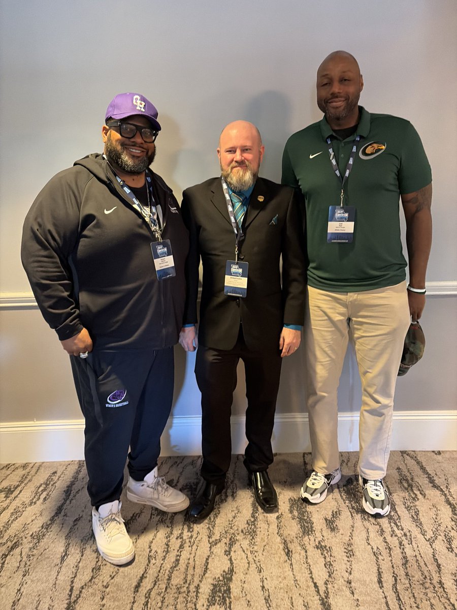 AD_Sisk's tweet photo. Had a great time at the @NJCAA Convention this week! Great seeing Fletch and Joel from the Chi and eating delicious barbecue. 

#NJCAA https://t.co/ZTgpMRfjQO