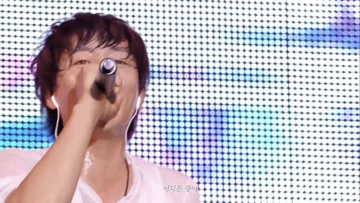 ナ츠코 tweet media