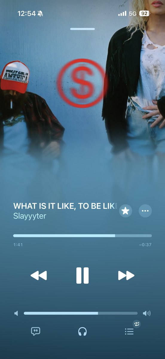 EFFEXWH0RE's tweet image. Seriously been bumping this on repeat since I woke up #Addicted