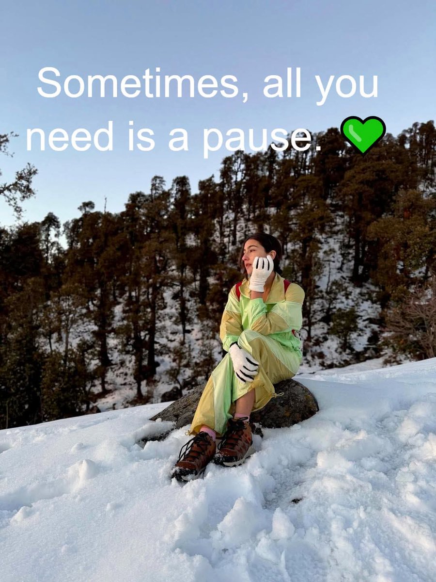 TheDailyJagran's tweet image. #InPics | Sara Ali Khan's soulful trip in the mountains is all about peace and positivity!