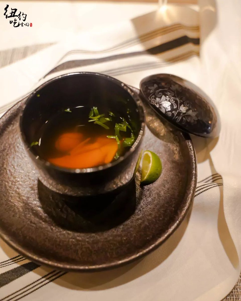 xjhdjdndnxmkdjd's tweet image. " Today’s not just a date—let’s wrap moments in joy, light, and all the little magic that makes it feel special. Happy [节日/仪式名，如：Thanksgiving/Diwali/Anniversary]!  #CelebrateTheSmallStuff"