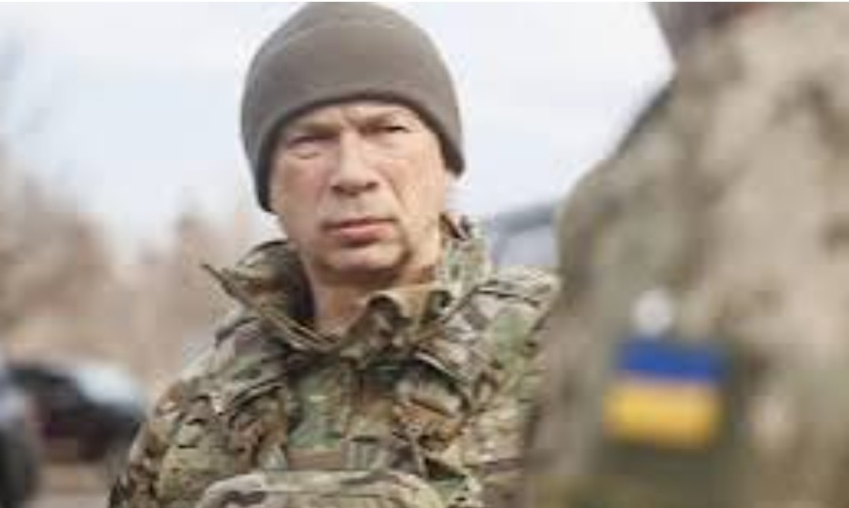 DakdaR22's tweet photo. “For the twelfth year, we have been fighting for our freedom. For the fourth year, we have been repelling a full-scale invasion. 
The Ukrainian people will never surrender and will not give up their Independence.” 

- Oleksandr Syrskyi🇺🇦

Respect to these people, every day🫡❤️ https://t.co/VEfdSNxdBV