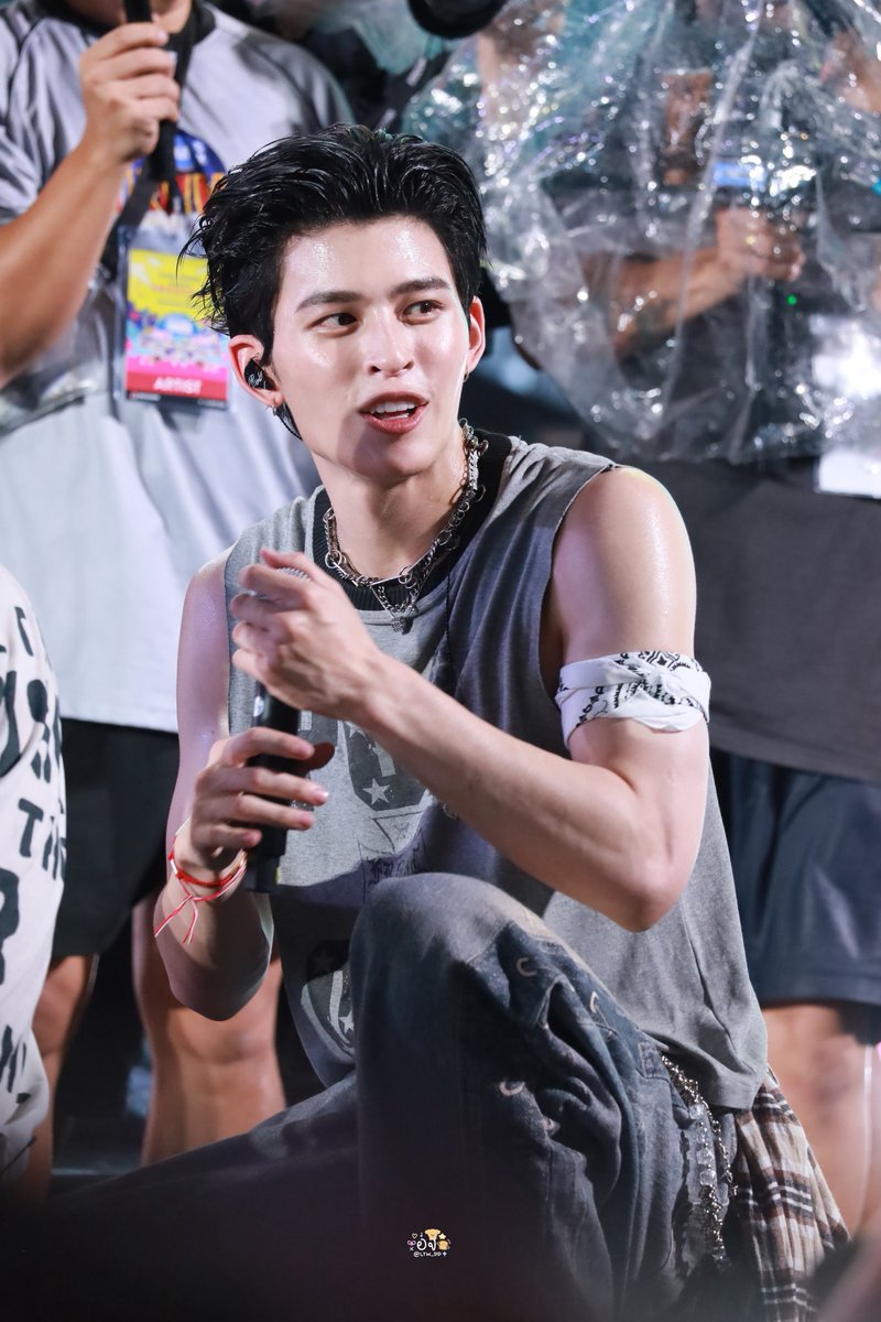 ⟡อจ ·͜·♡ tweet media