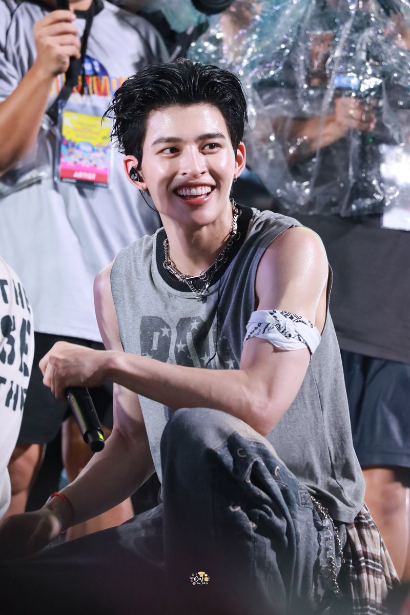 ⟡อจ ·͜·♡ tweet media