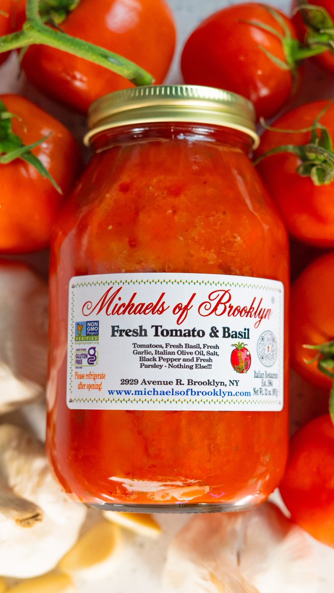 getmichaels's tweet image. It's all about the ingredients, nothing else! Made right at the source on Avenue R so you can bring a taste of Michael's home to your very own kitchen! #Brooklyn #sauce #tomatosauce