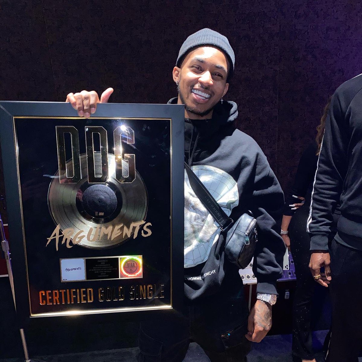 Yxngmkay🪖 tweet media