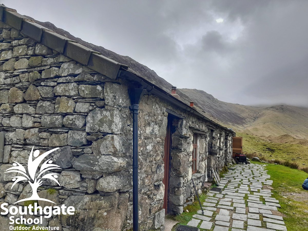 southgateHD5's tweet image. Our group #DofE visited Black Sail YHA. One of the most remote Youth Hostels in the country. ⛰️🥾 

#GetOutSide #LakeDistrict 

#AdventureTime #ExploreMore #Teamwork @YHAOfficial @DofE @lakedistrictnpa @DofECentral  @OSleisure @Team_BMC @TrailMagazine @LearningAway @MTNEQUIPMENT