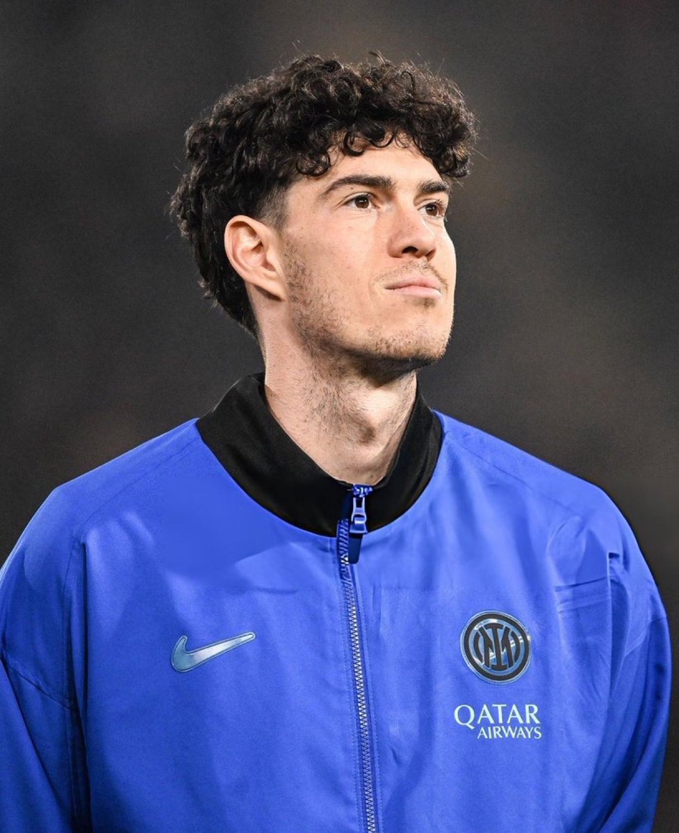 FCBInformatiu's tweet image. 🚨🎖️| El #FCBarcelona ha alcanzado un acuerdo total con el entorno de Alessandro Bastoni sobre los términos personales. [@MatteMoretto]