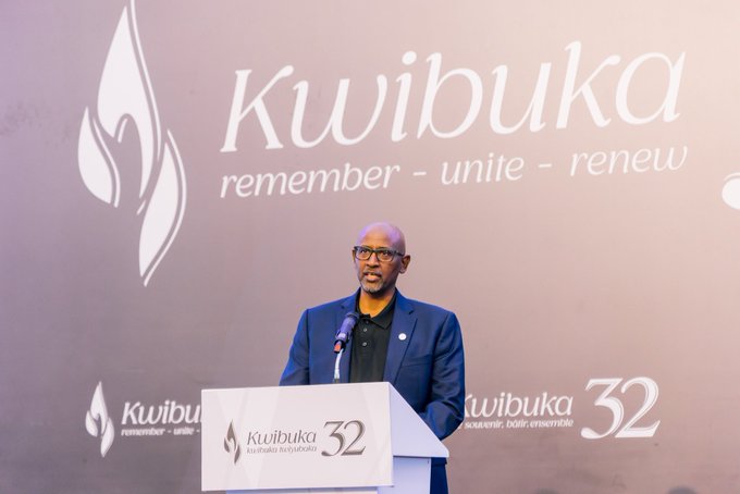 Mu muhango wo Kwibuka ku nshuro ya 32 abahoze ari abakozi ba Minisiteri ...