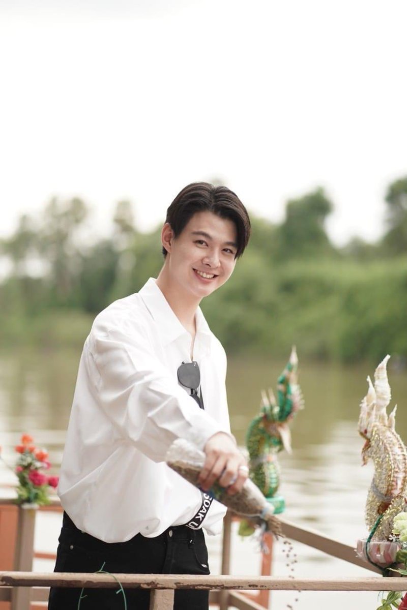 ขอให้สิ่งศักดิ์สิทธิ์คุ้มครองและดลบันดาลให้ต่อจากนี้เต็มไปด้วยความมั่งคั่ง มั่นคง และโชคดี

#SaintLevelUp28Y
HAPPY 28TH SAINTDAY
<a href="/Saint_sup/">Saintsup 🎬</a> #Saint_sup #MingEr 
#เซ้นต์ศุภพงษ์