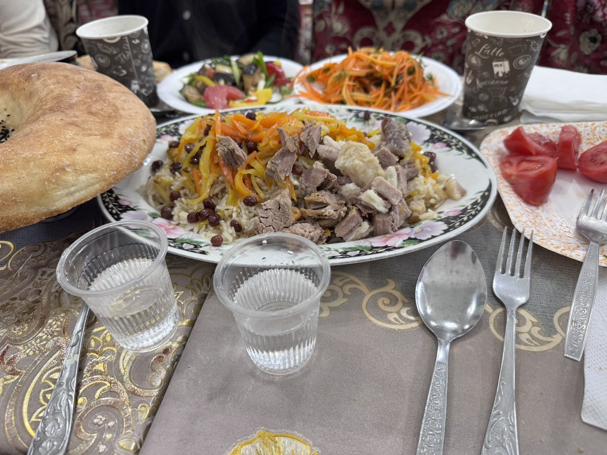 布哈拉小衆打卡點：猶太會堂蹭飯