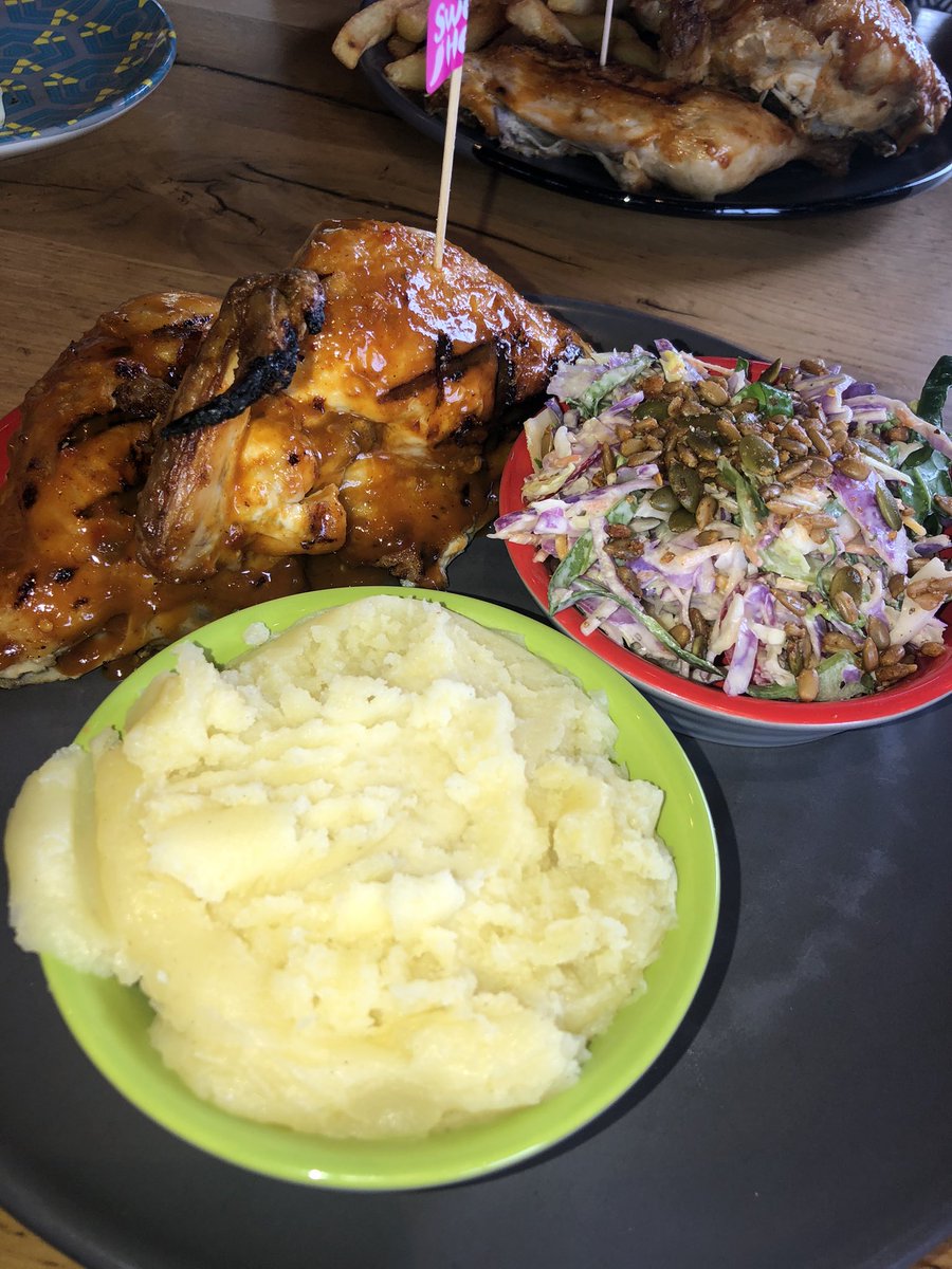 This hit the spot after the gym 😍🤤🍗 

Thursdays good vibes 😎✨💎