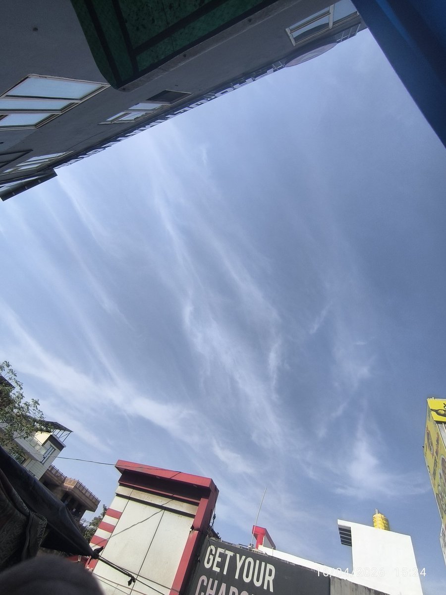SaveGomata's tweet image. 100) Chemtrails in Gurugram, 16Apr2026, Part1 @RohitMishra2024 @LokParitraan @kanthisback @AimPoojaind @awakenindiamvmt @DeeEternalOpt @Suhelseth @YashMor5 @GeneralBakshi @sankrant @sdeo76 @madhukishwar @RituRathaur @MNageswarRaoIPS @ArchanaRajdharm @DeepikaSharmaa_ @kunal492001