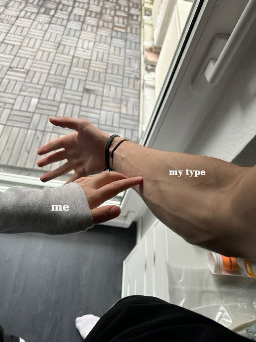 . (@iammadria) on Twitter photo 