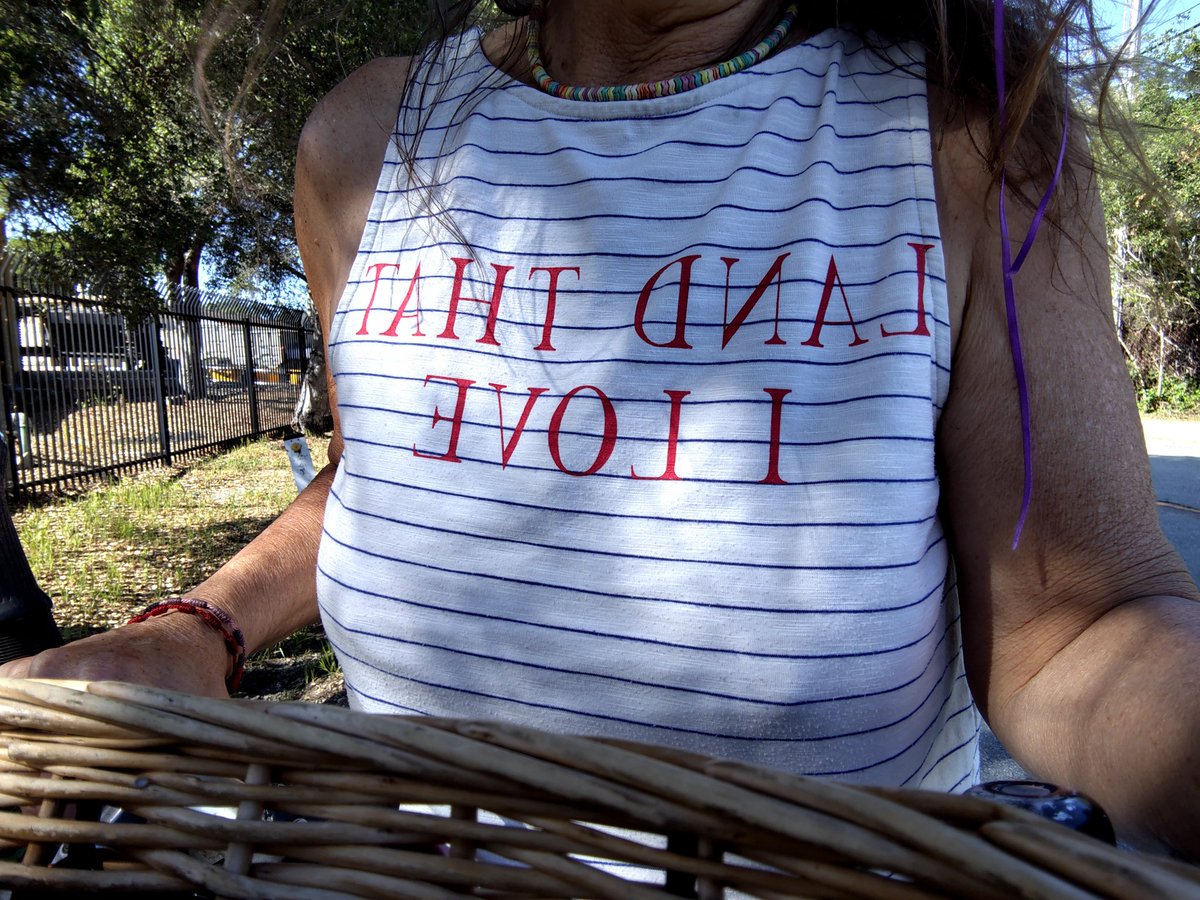 planetweaver's tweet image. —Land That I Love—
biobody terrain 
As consciousness flows
{permeable membrane}
Biology of Belief;
One day we will laugh 
As paradigm shift
Sorts the wheat from the chaff.
🌀🌊🐬💫🪶🌿🪁
@biologyofbelief
@GreggBraden 
@NewParadigmInst

#AimTrue🏹