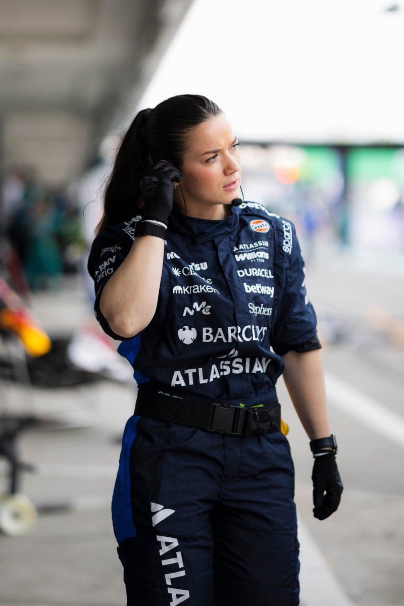Females in Motorsport tweet media