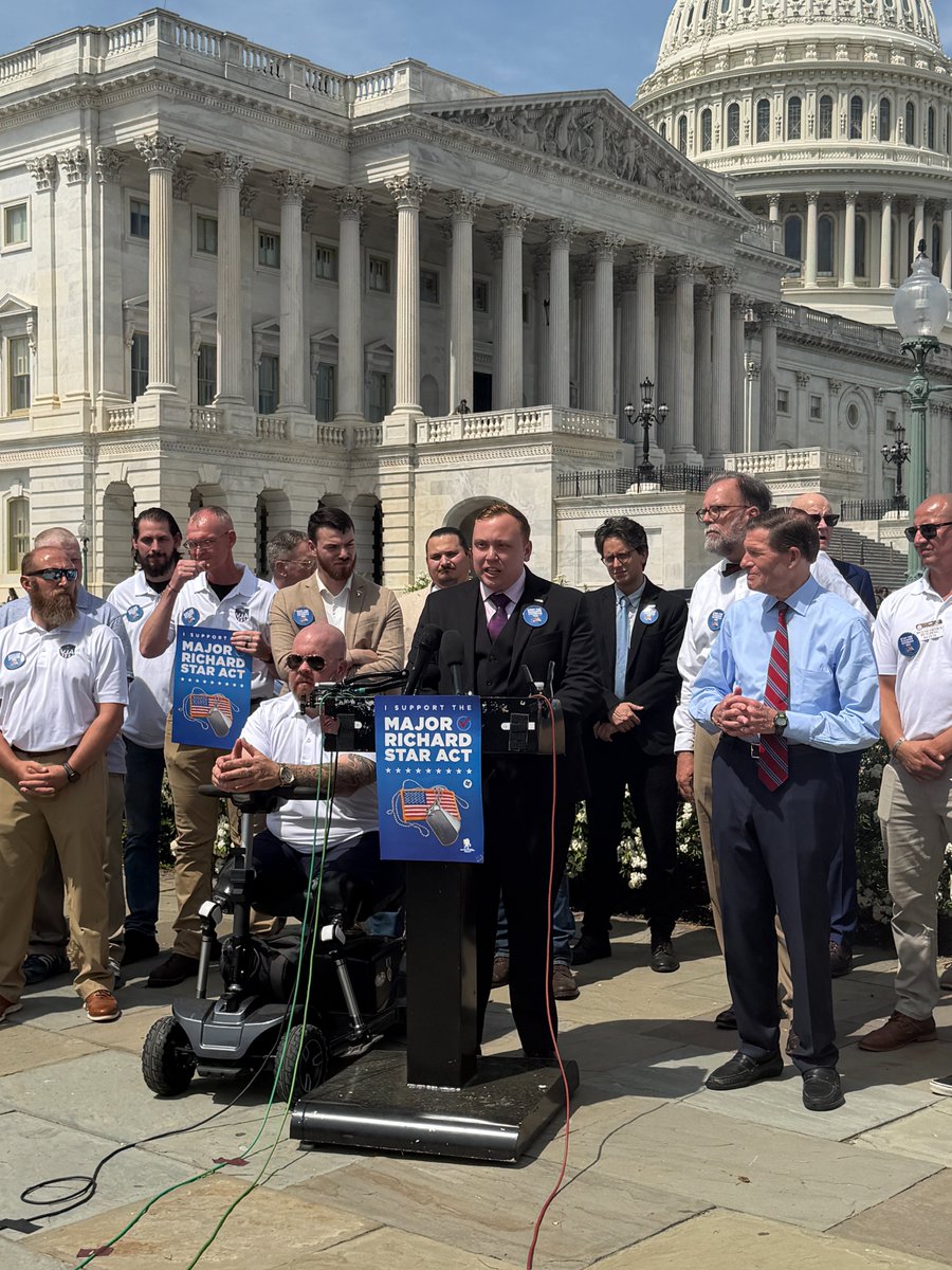 ReserveOrg's tweet photo. Yesterday, #TeamROA stood alongside partners from The Military Coalition & the Veterans Justice Alliance at the U.S. Capitol to urge Congress to pass the Major Richard Star Act. We were honored to be joined by Senator Richard Blumenthal (D‑CT) & Representative Gus Bilirakis (R‑FL), two of the key congressional champions of the legislation. #ROAAdvocacy