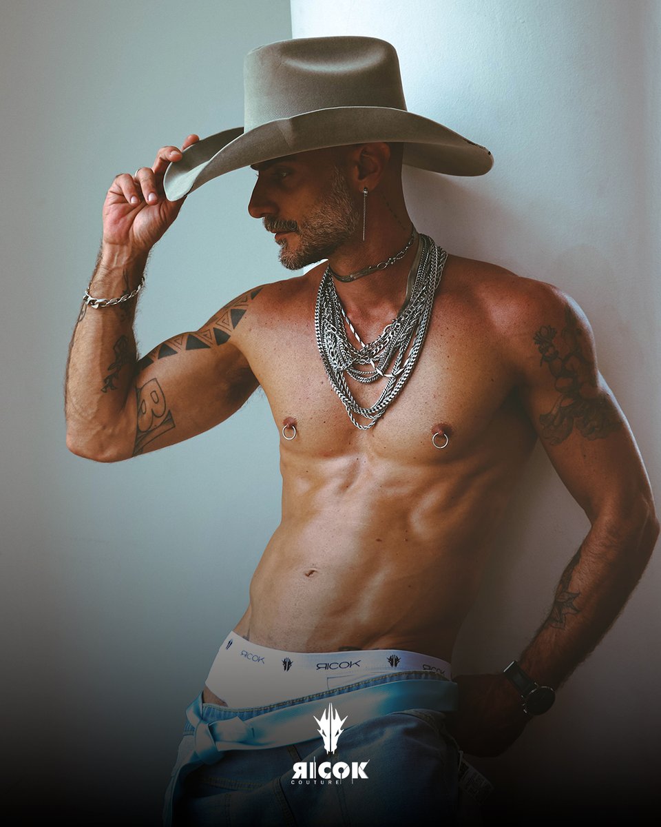 ricokcouture's tweet image. What matters most in #MensUnderwear: fit, fabric, or how it makes you feel? 🔥 #Underwear #Ricok

Buy At: ricok.com.br