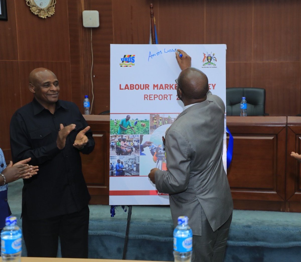 StatisticsUg's tweet image. Earlier today,  Hon. Amos Lugoloobi, Minister of State for Planning, @mofpedU officially launched the Labour Market Survey Report 2025 alongside other dignitaries.

The report provides detailed and critical insights into labour supply and demand.

#UBOS #DataForDevelopment