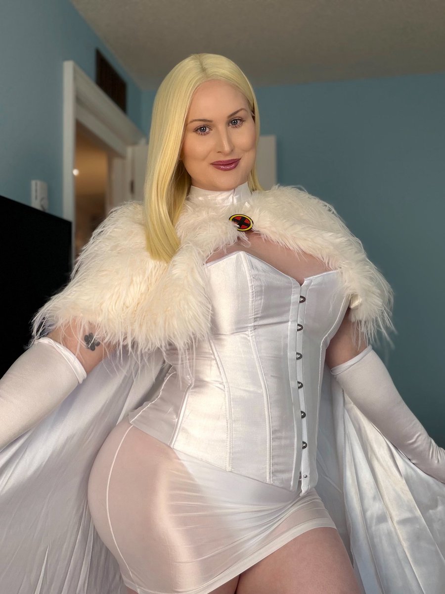 Evie Love tweet media