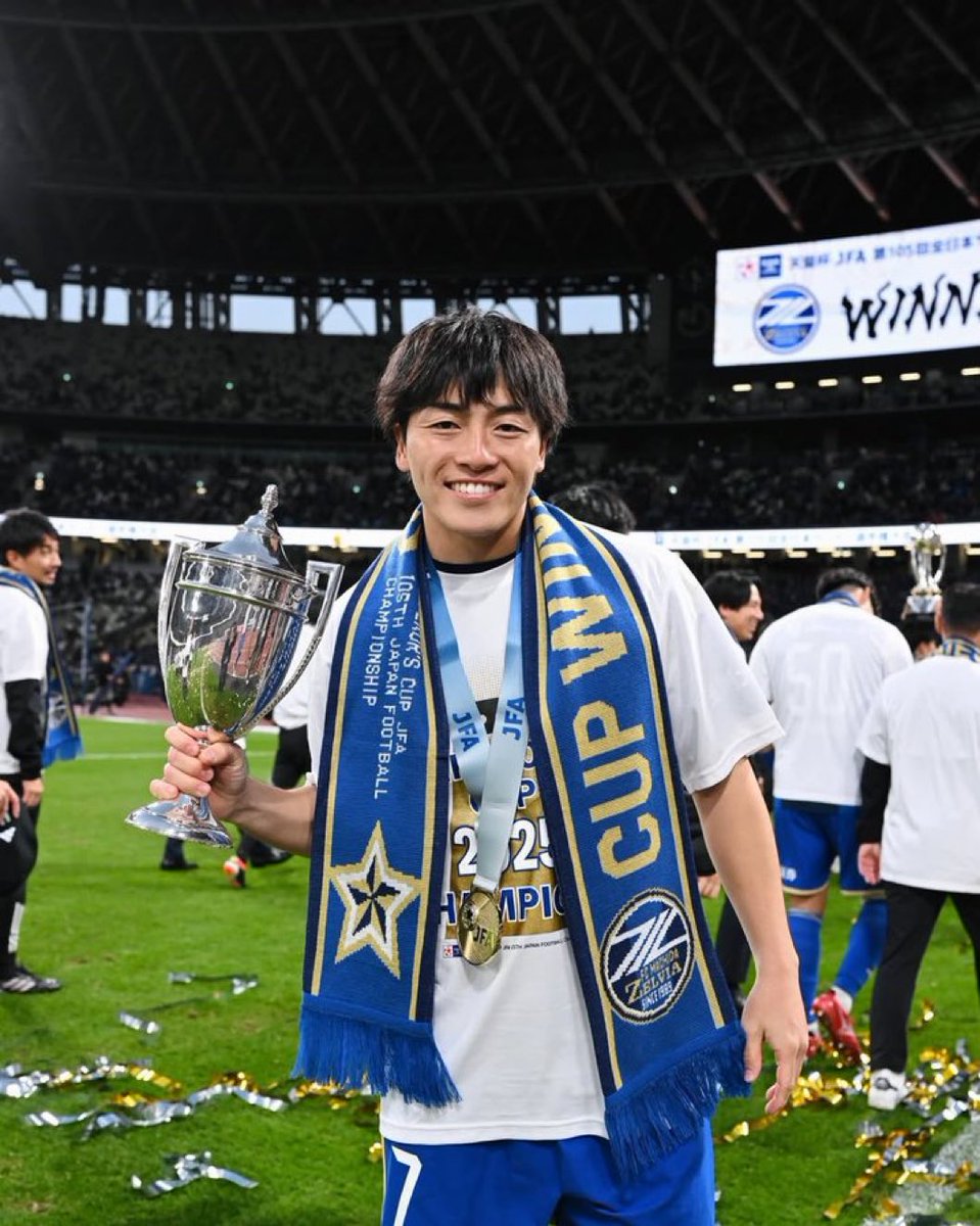 المدرج الذهبي - Almodrj tweet media