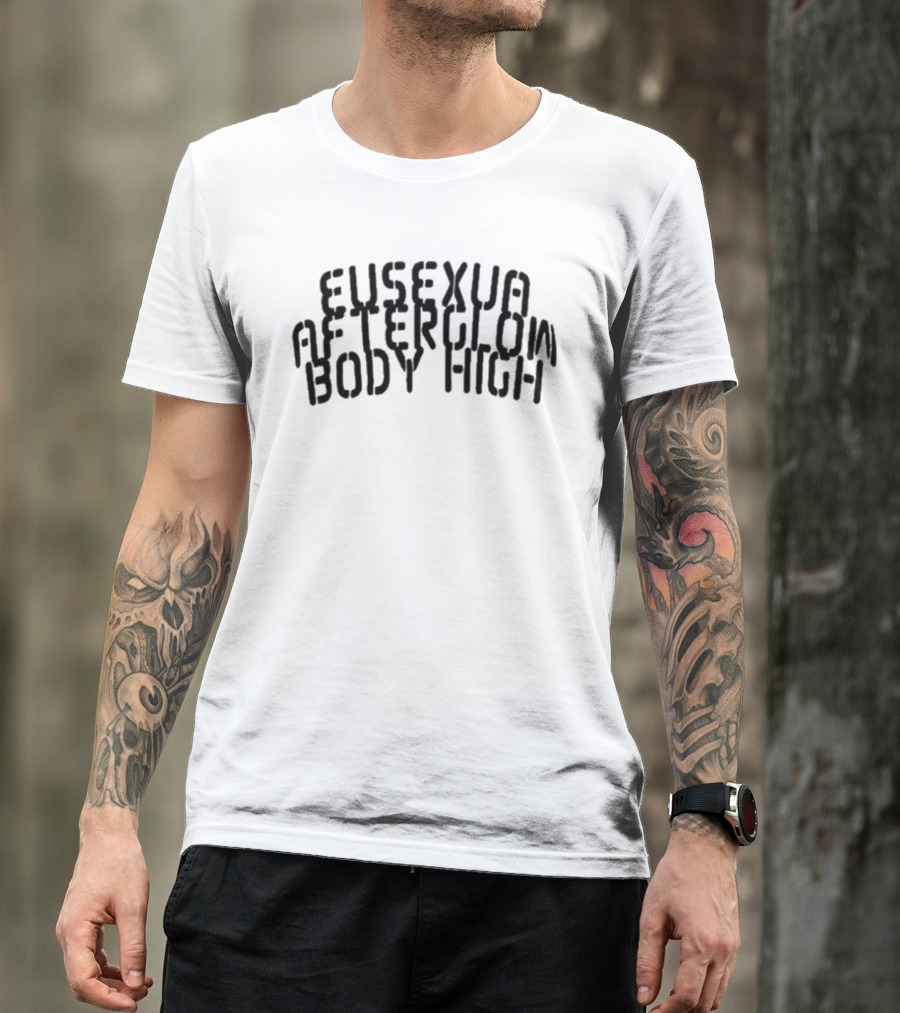 sarastanbrand's tweet image. Just saying: the FKA Twigs Eusexua Afterglow Body High T-Shirt is such a vibe! It takes me back to those late-night listening sessions. Anyone else feeling the same energy? sarastan.com/product/t-shir…

#FKA #Twigs #Fashion #Music