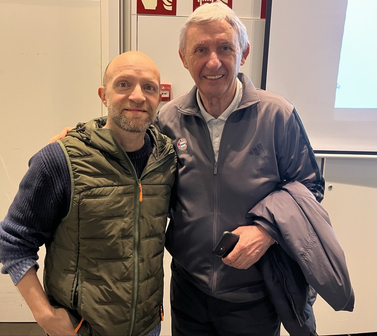 Ernest Macià 🎙🎧 tweet media