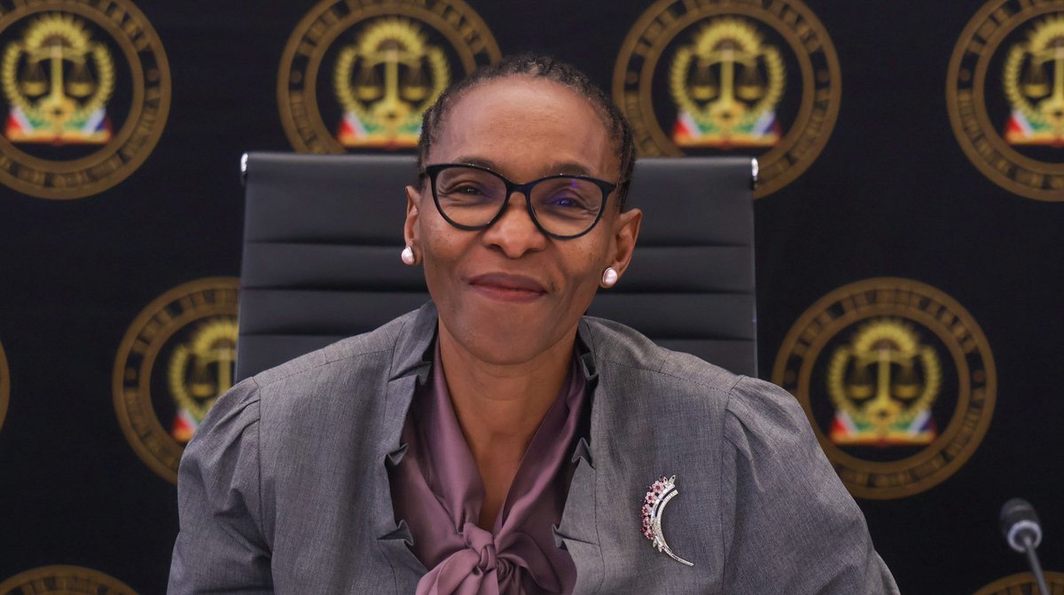 DOJCD_ZA's tweet photo. [IN PICTURES] Judicial Service Commission interviews continue this evening, as the Commission engages candidates for five vacancies in the Western Cape Division of the High Court.

📍Sandton

#JSCInterviews
#AccessToJusticeForAll https://t.co/siyuPmK6b9