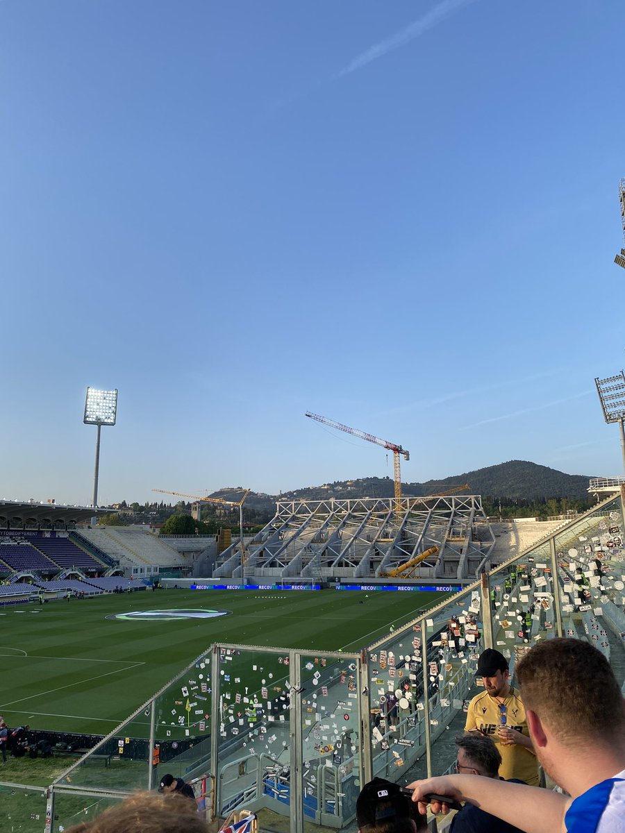 Can’t believe I’m watching Palace play in Europe with the hills of Tuscany in the background. What is life